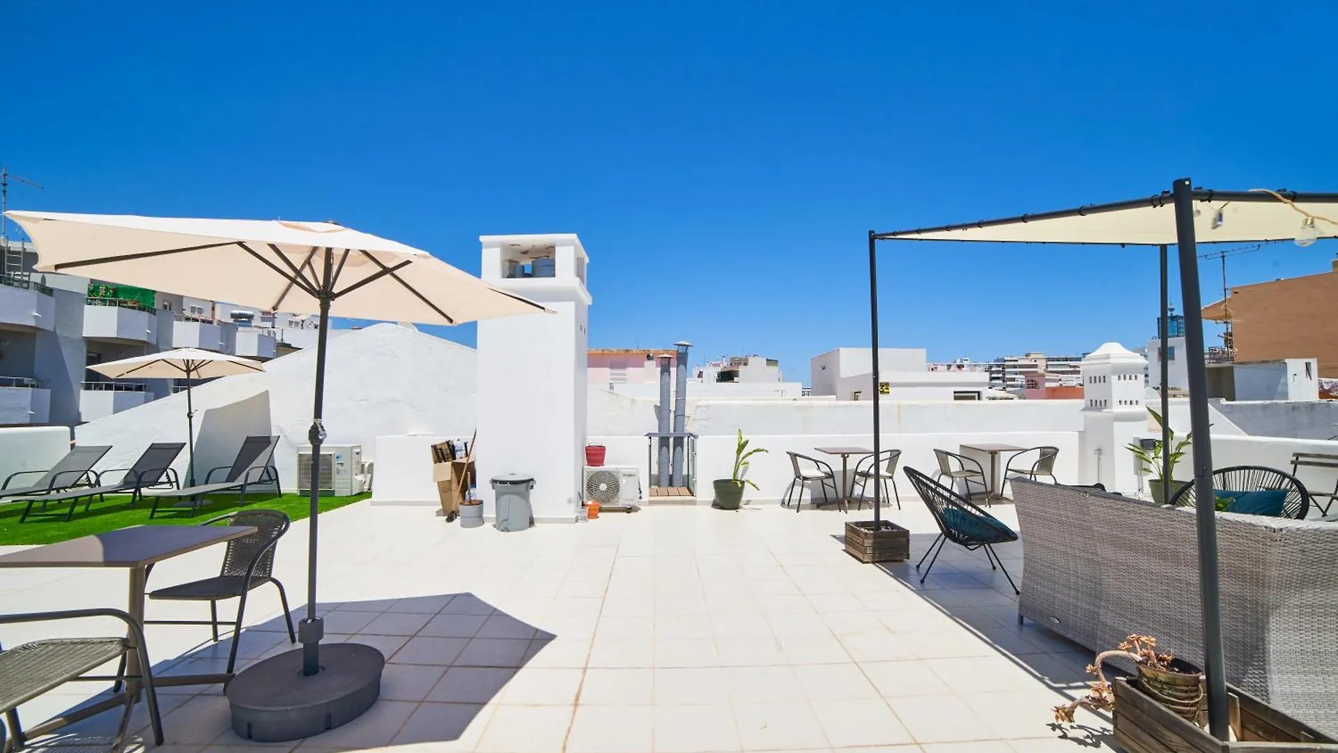 *** فندق مبيت وإفطار Baron Faro - Guest House البرتغال